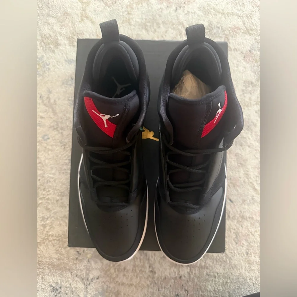 Air Jordan Access AO1329-023 Black / University Red / White